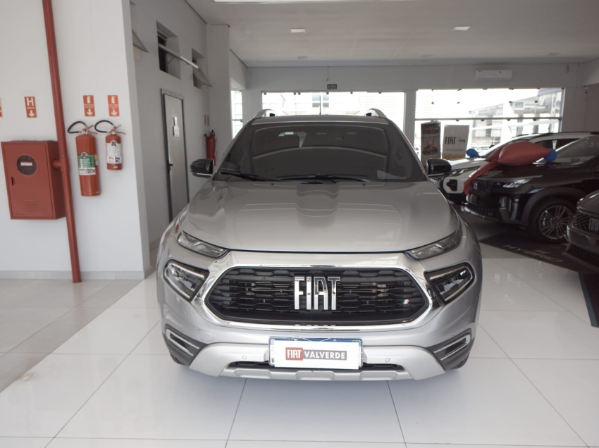fiat toro 2.0 16v turbo diesel volcano 4wd at9 4p automatico 2025 fiat toro 2.0 16v turbo diesel volcano 4wd at9 4p automatico 2025