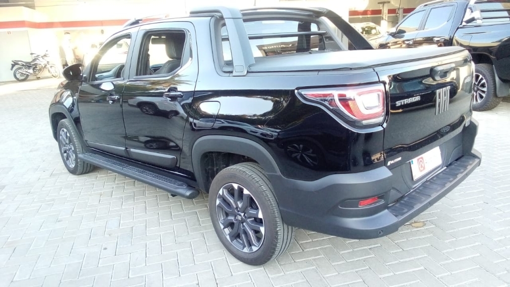 fiat strada 1.0 turbo 200 flex ultra cd cvt 4p automatico 2025 fiat strada 1.0 turbo 200 flex ultra cd cvt 4p automatico 2025