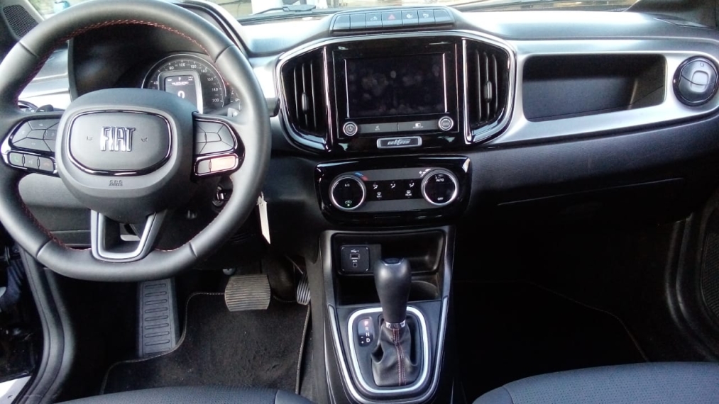 fiat strada 1.0 turbo 200 flex ultra cd cvt 4p automatico 2025 fiat strada 1.0 turbo 200 flex ultra cd cvt 4p automatico 2025