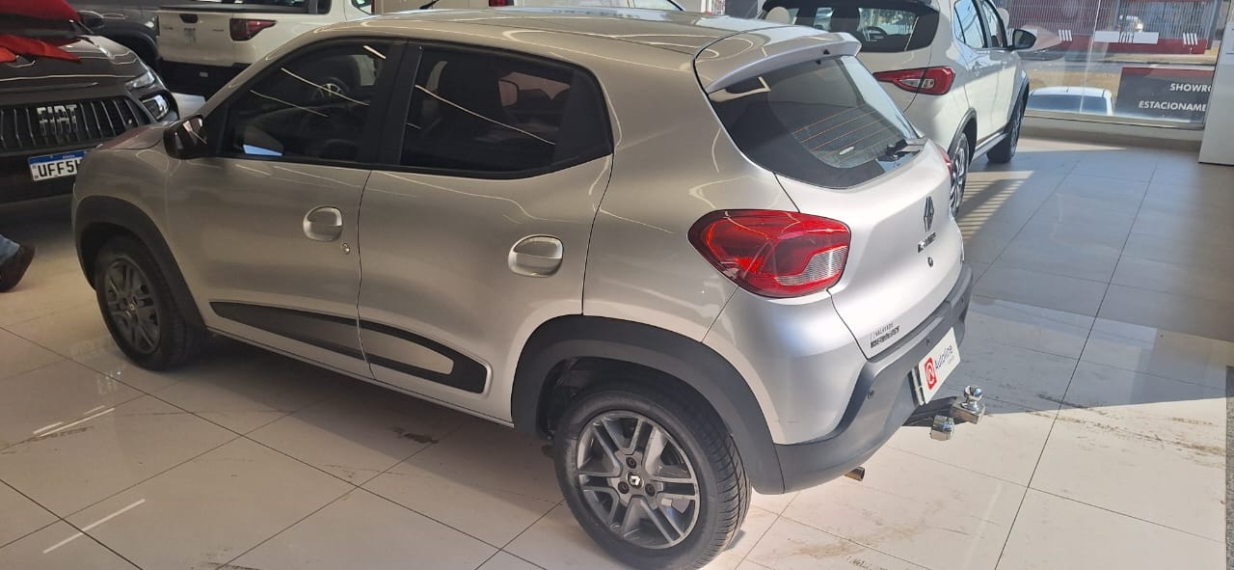 renault kwid 1.0 12v sce flex intense manual 4p 2018 renault kwid 1.0 12v sce flex intense manual 4p 2018