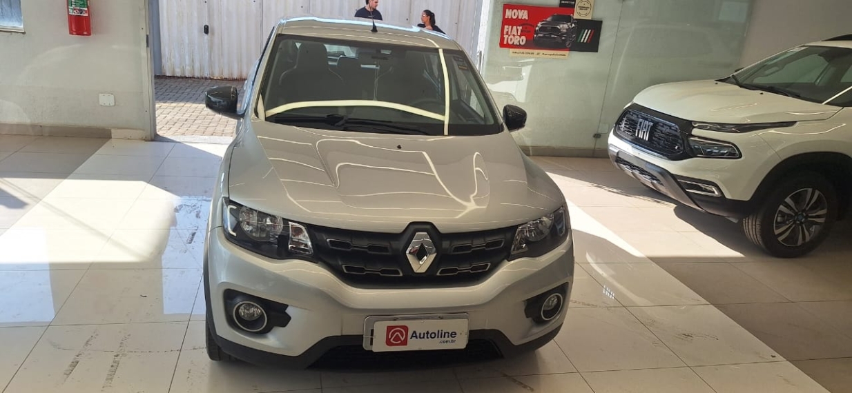 renault kwid 1.0 12v sce flex intense manual 4p 2018 renault kwid 1.0 12v sce flex intense manual 4p 2018
