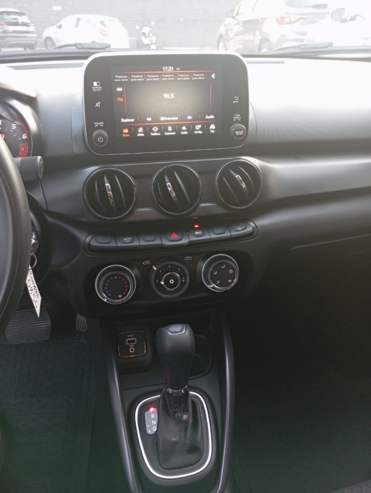 fiat cronos 1.3 firefly flex drive cvt 4p automatico 2023 fiat cronos 1.3 firefly flex drive cvt 4p automatico 2023