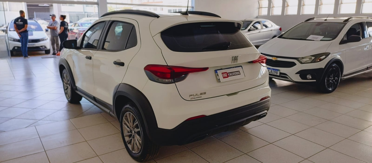 fiat pulse 1.3 flex drive manual 4p 2023