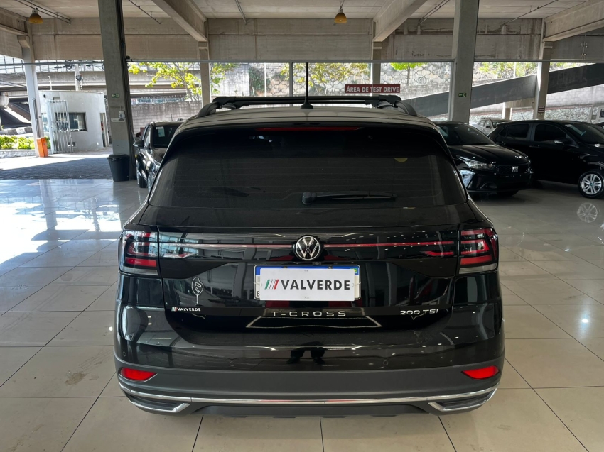 volkswagen t-cross 1.0 200 tsi total flex comfortline automatico 4p 2022 volkswagen t-cross 1.0 200 tsi total flex comfortline automatico 4p 2022