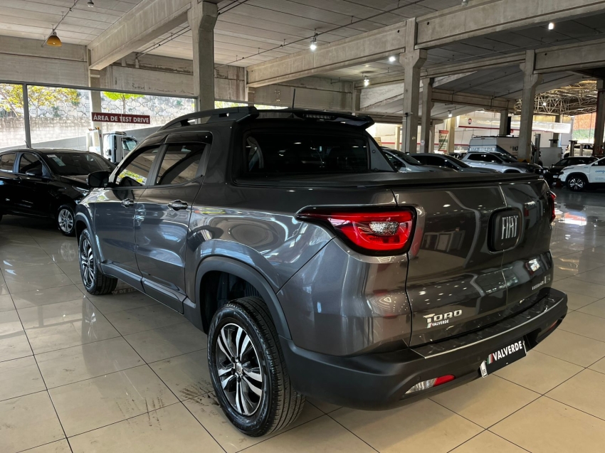 fiat toro 1.3 turbo 270 flex freedom at6 4p automatico 2023 fiat toro 1.3 turbo 270 flex freedom at6 4p automatico 2023