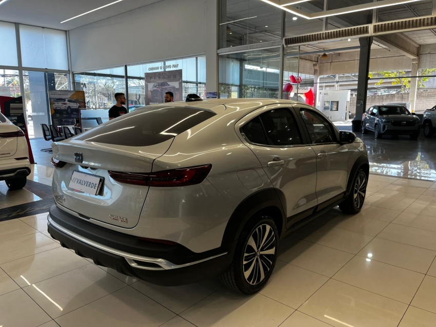 fiat fastback 1.0 turbo 200 flex audace cvt 4p automatico 2023 fiat fastback 1.0 turbo 200 flex audace cvt 4p automatico 2023