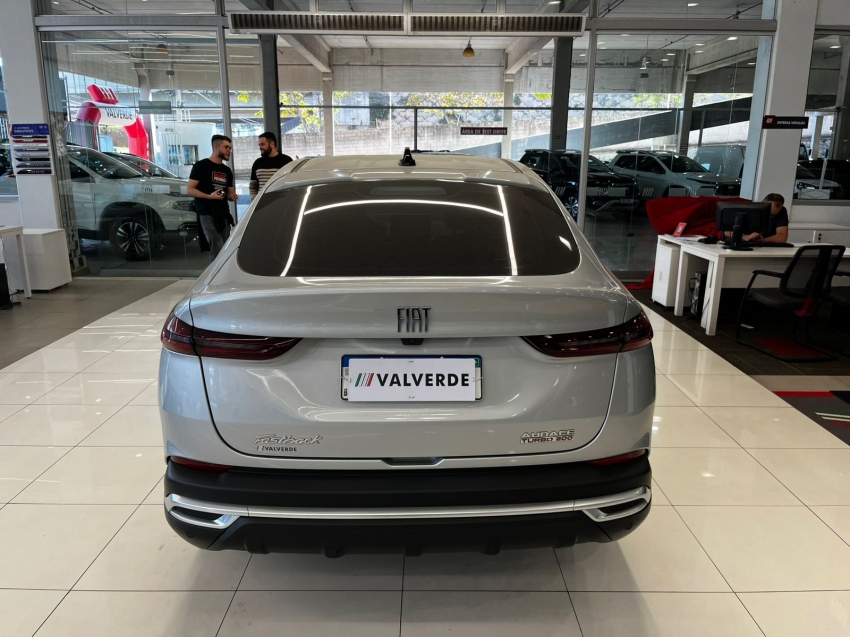 fiat fastback 1.0 turbo 200 flex audace cvt 4p automatico 2023 fiat fastback 1.0 turbo 200 flex audace cvt 4p automatico 2023