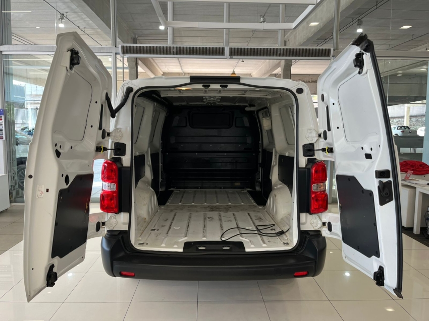 fiat scudo 1.5 bluehdi diesel cargo manual 4p 2024 fiat scudo 1.5 bluehdi diesel cargo manual 4p 2024