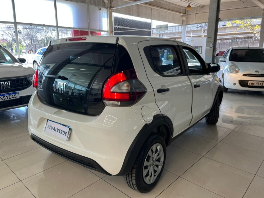 fiat mobi 1.0 evo flex like. manual 4p 2024 fiat mobi 1.0 evo flex like. manual 4p 2024