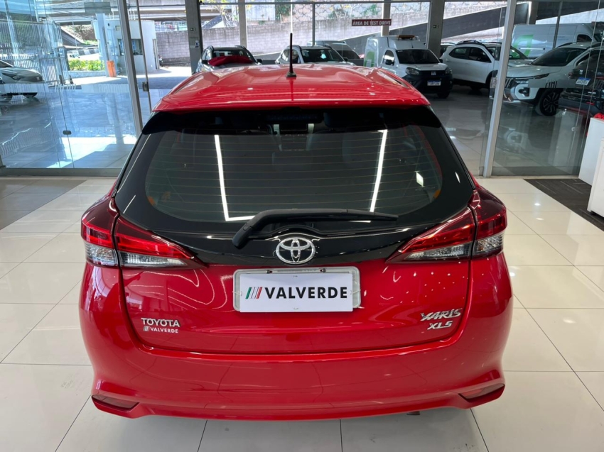 toyota yaris 1.5 16v flex xls multidrive 4p automatico 2019