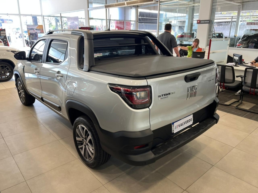 fiat strada 1.3 firefly flex volcano cd manual 4p automatico 2026 fiat strada 1.3 firefly flex volcano cd manual 4p automatico 2026