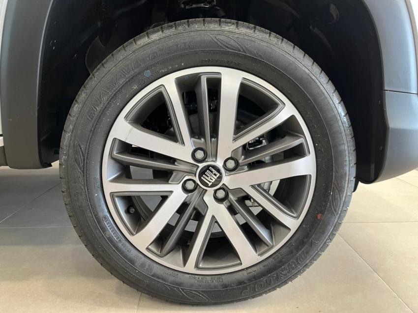 fiat strada 1.3 firefly flex volcano cd manual 4p automatico 2026 fiat strada 1.3 firefly flex volcano cd manual 4p automatico 2026
