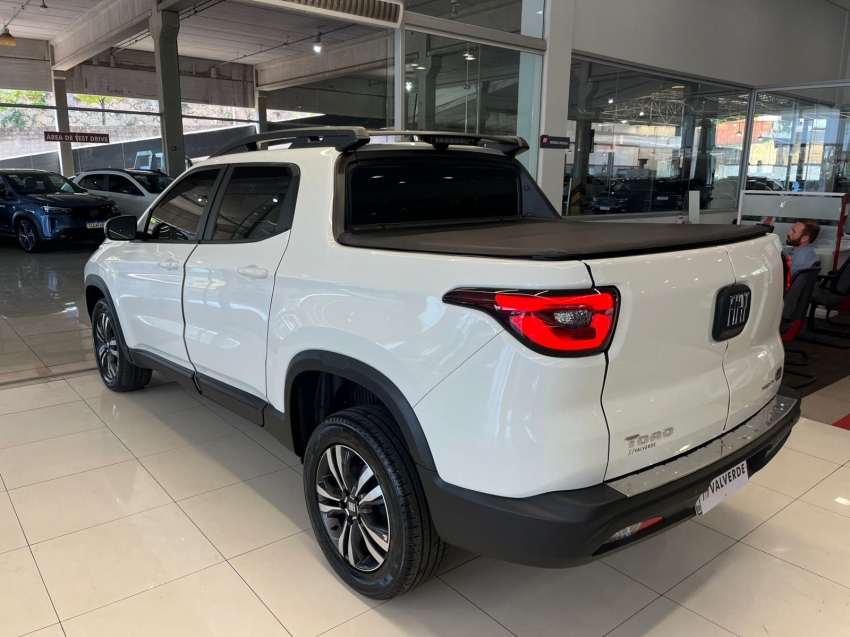 fiat toro 1.3 turbo 270 flex freedom at6 4p automatico 2024 fiat toro 1.3 turbo 270 flex freedom at6 4p automatico 2024