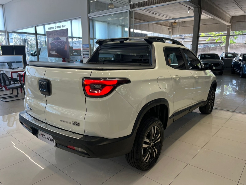 fiat toro 1.3 turbo 270 flex freedom at6 4p automatico 2024 fiat toro 1.3 turbo 270 flex freedom at6 4p automatico 2024