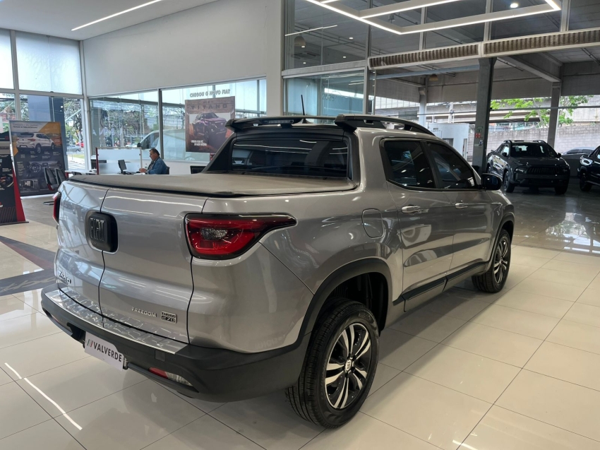 fiat toro 1.3 turbo 270 flex freedom at6 4p automatico 2022 fiat toro 1.3 turbo 270 flex freedom at6 4p automatico 2022