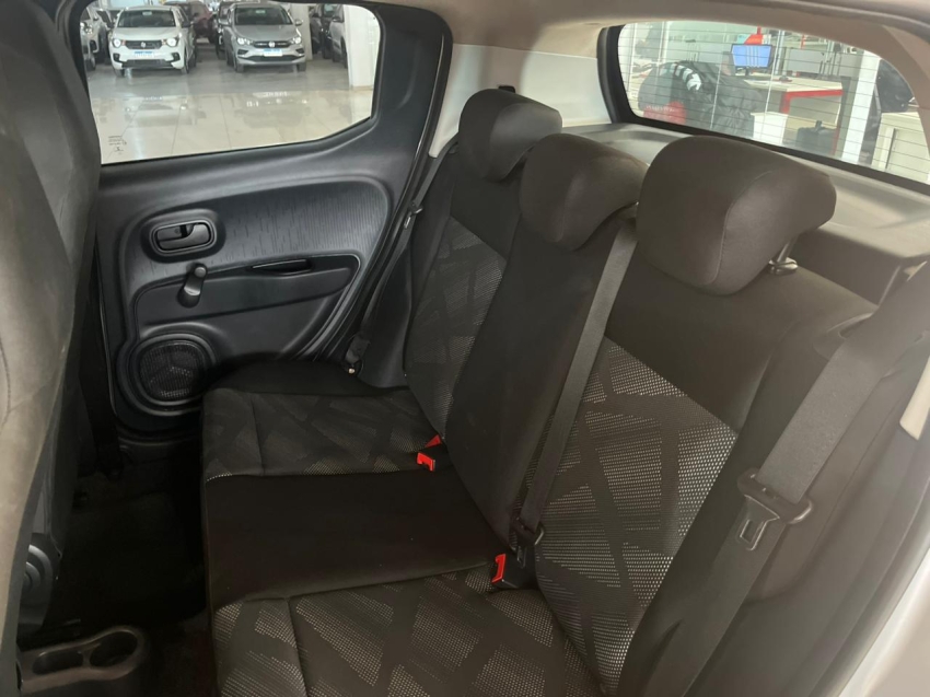 fiat mobi 1.0 evo flex like. manual 4p 2022 fiat mobi 1.0 evo flex like. manual 4p 2022