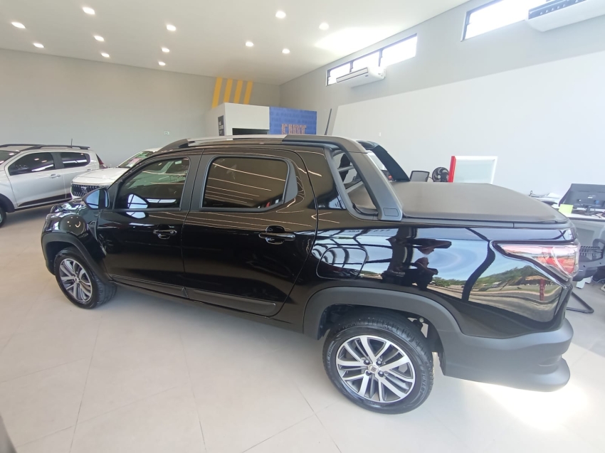 fiat strada 1.3 firefly flex volcano cd cvt 4p automatico 20244