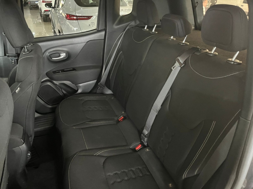 jeep renegade 1.3 t270 turbo flex at6 4p automatico 2024 jeep renegade 1.3 t270 turbo flex at6 4p automatico 2024