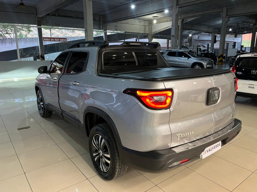 fiat toro 1.3 turbo 270 flex freedom at6 4p automatico 20225