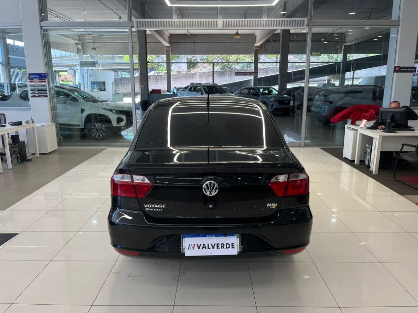 volkswagen voyage 1.6 16v msi totalflex 4p automatico flex 20223