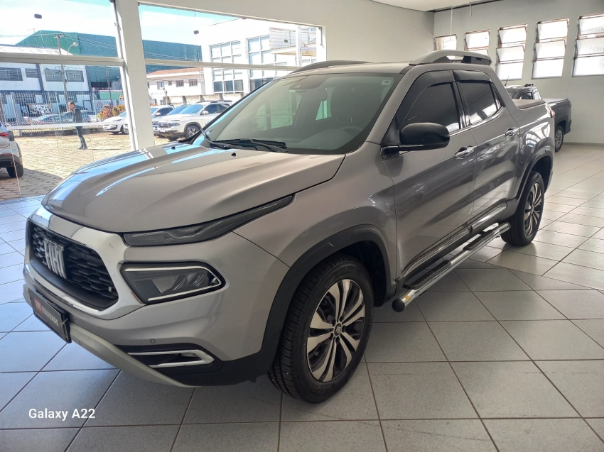 fiat toro 1.3 turbo 270 flex volcano at6 4p automatico 20252