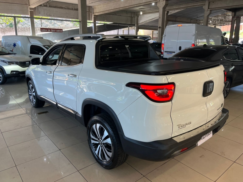 fiat toro 1.3 turbo 270 flex volcano at6 4p automatico 20225