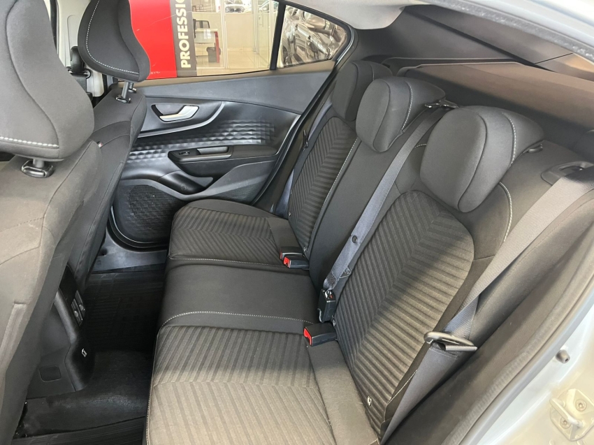 fiat fastback 1.0 turbo 200 flex cvt 4p automatico 20233