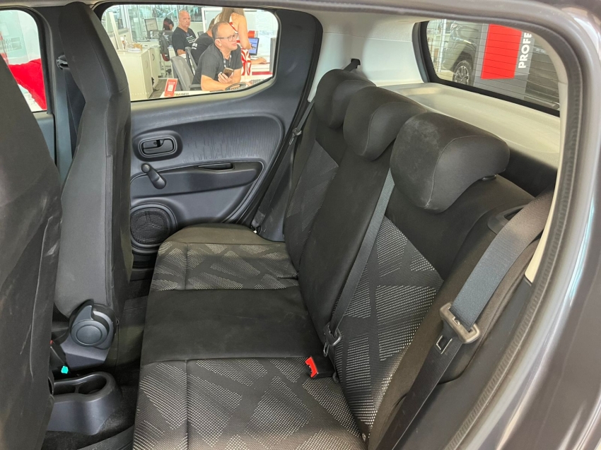 fiat mobi 1.0 firefly flex like. manual 4p 20256