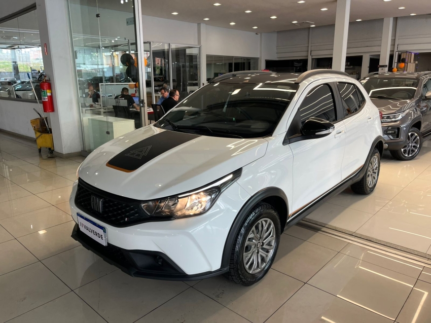 fiat argo 1.3 firefly flex trekking manual 4p 20232