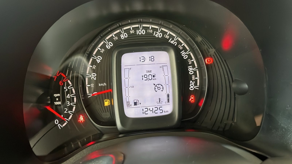 fiat mobi 1.0 firefly flex like. manual 4p 20258