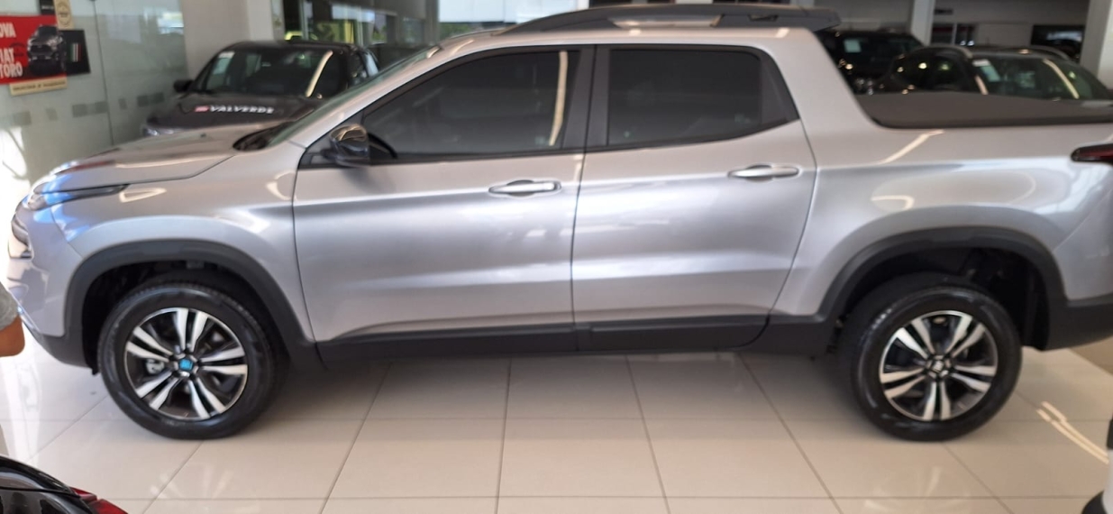 fiat toro 1.3 turbo 270 flex freedom at6 4p automatico 20256