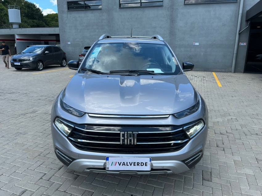fiat toro 1.3 turbo 270 flex volcano at6 4p automatico 20231