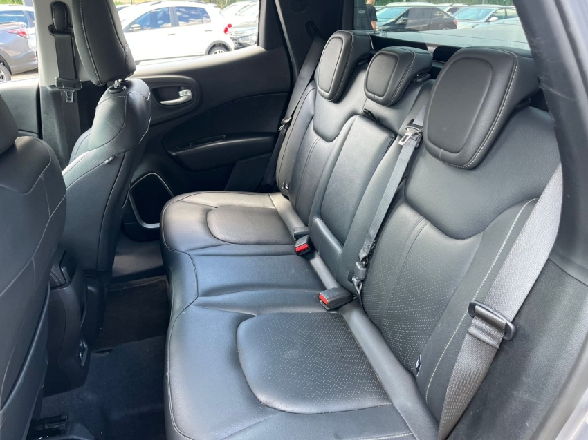 fiat toro 1.3 turbo 270 flex volcano at6 4p automatico 20238