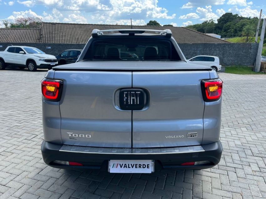 fiat toro 1.3 turbo 270 flex volcano at6 4p automatico 20234