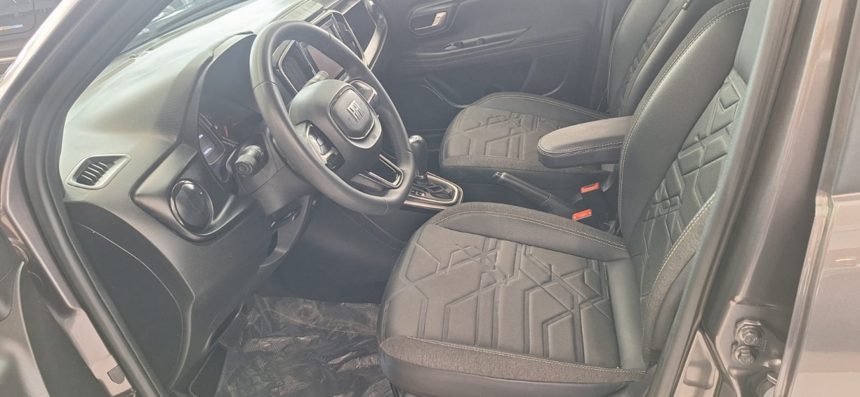 fiat strada 1.3 firefly flex volcano cd cvt 4p automatico 202410