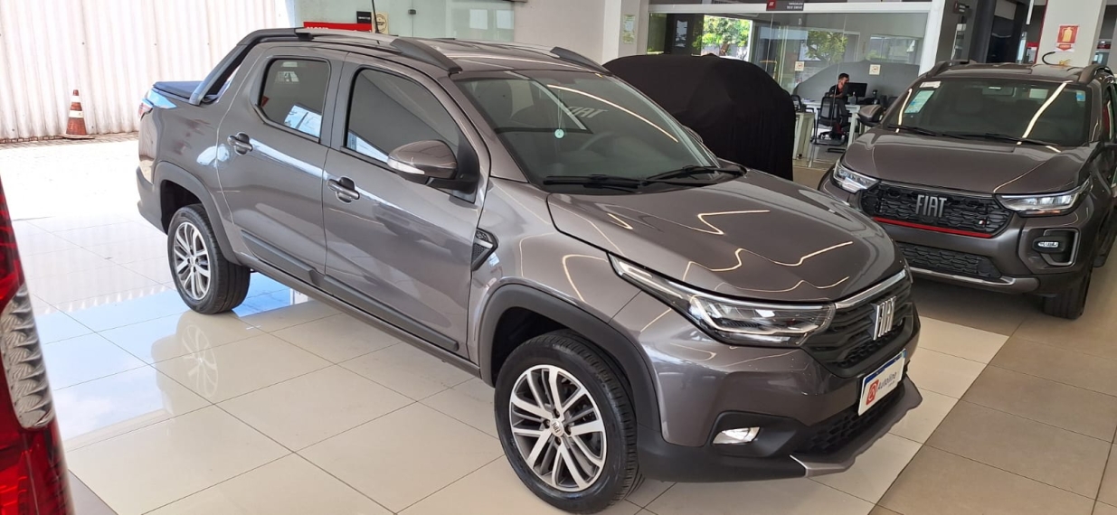 fiat strada 1.3 firefly flex volcano cd cvt 4p automatico 2024