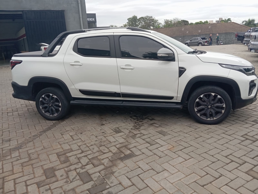 fiat strada 1.0 turbo 200 flex ultra cd cvt 4p automatico 20245