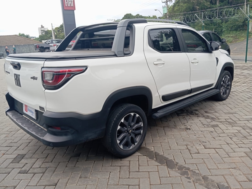 fiat strada 1.0 turbo 200 flex ultra cd cvt 4p automatico 20244