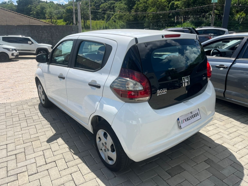 fiat mobi 1.0 evo flex like. manual 4p 20203