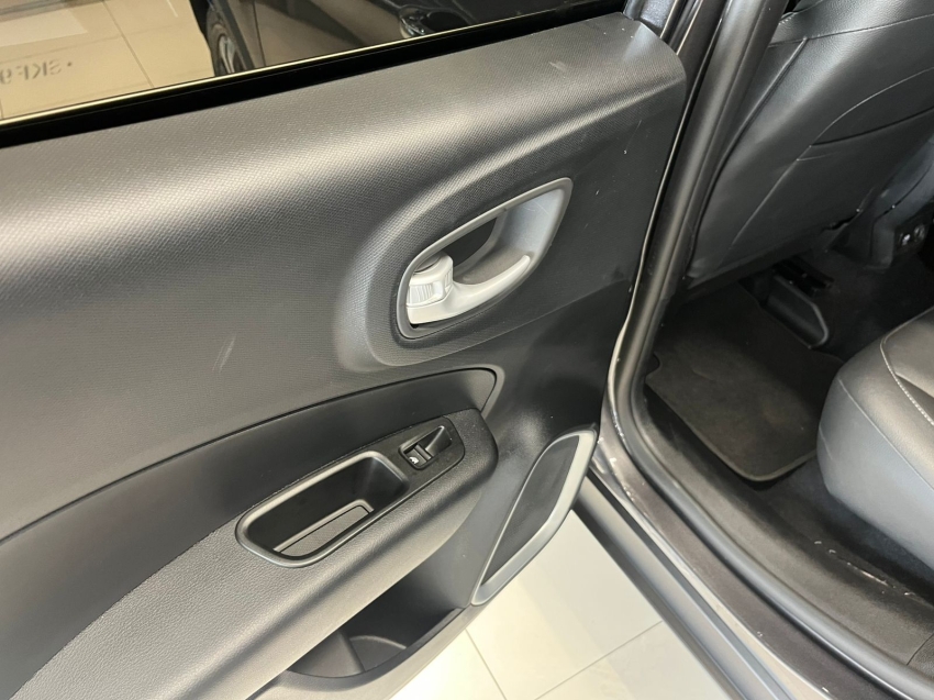 fiat toro 2.0 16v turbo diesel volcano 4wd at9 4p automatico 202512