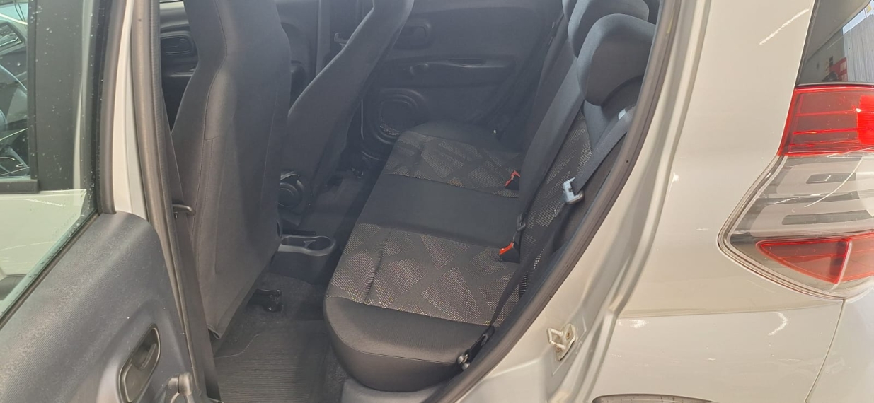 fiat mobi 1.0 evo flex like. manual 4p 20238