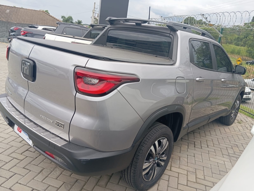 fiat toro 1.3 turbo 270 flex freedom at6 4p automatico 20253