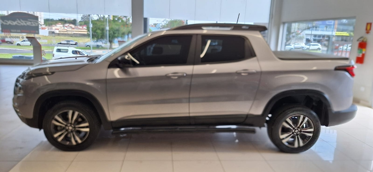 fiat toro 1.3 turbo 270 flex freedom at6 4p automatico 20257