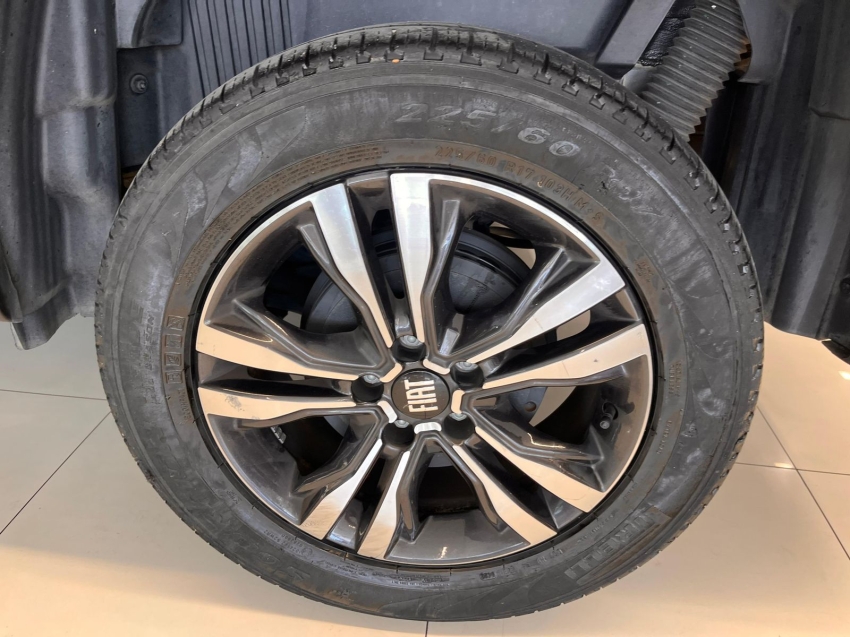 fiat toro 1.3 turbo 270 flex freedom at6 4p automatico 20256