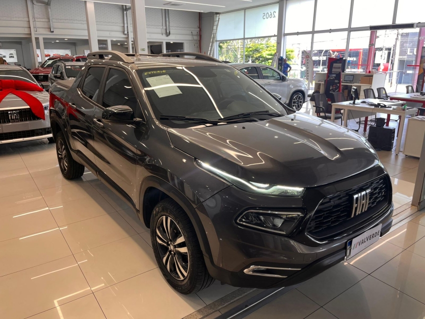 fiat toro 1.3 turbo 270 flex freedom at6 4p automatico 2025