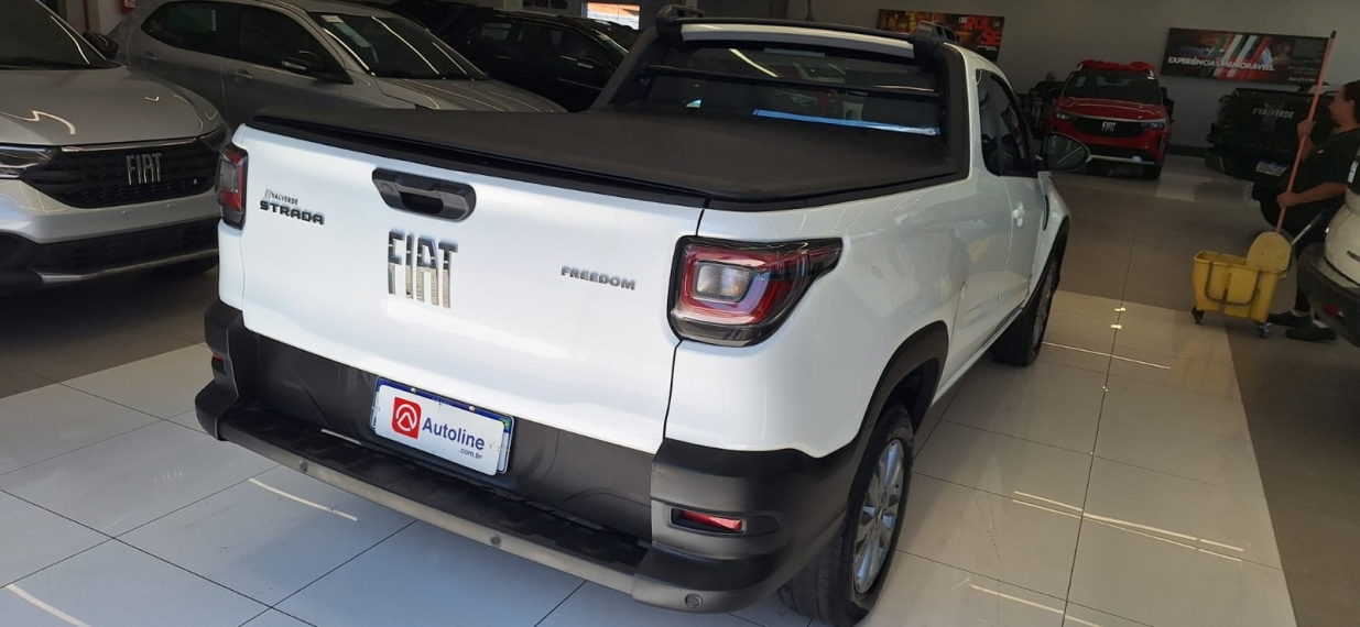fiat strada 1.3 firefly flex freedom cs manual 2p automatico 20255