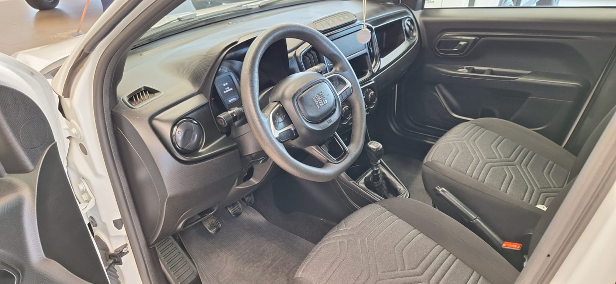 fiat strada 1.3 firefly flex freedom cs manual 2p automatico 20258