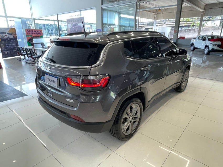 jeep compass 1.3 t270 turbo flex longitude at6 4p automatico 20233