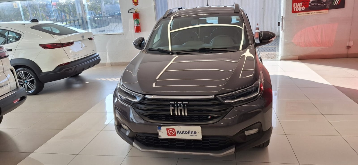 fiat strada 1.3 firefly flex volcano cd cvt 4p automatico 20251