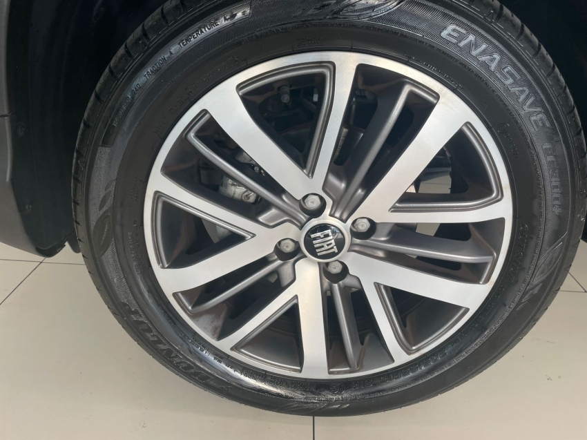 fiat strada 1.3 firefly flex volcano cd cvt 4p automatico 202510